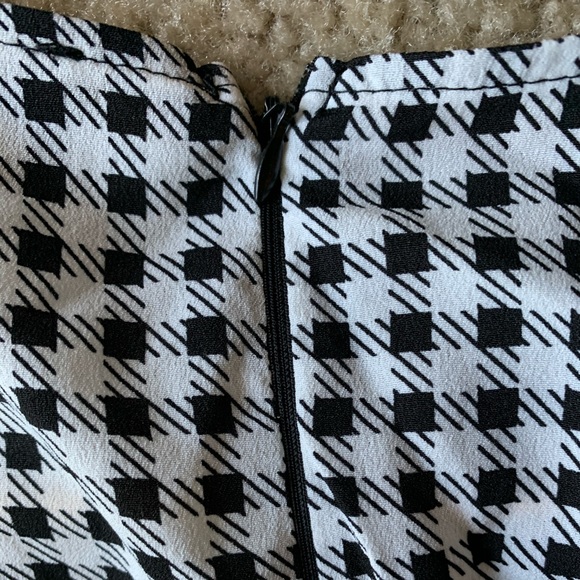 NWOT ASOS Gingham Dress - Picture 5 of 8